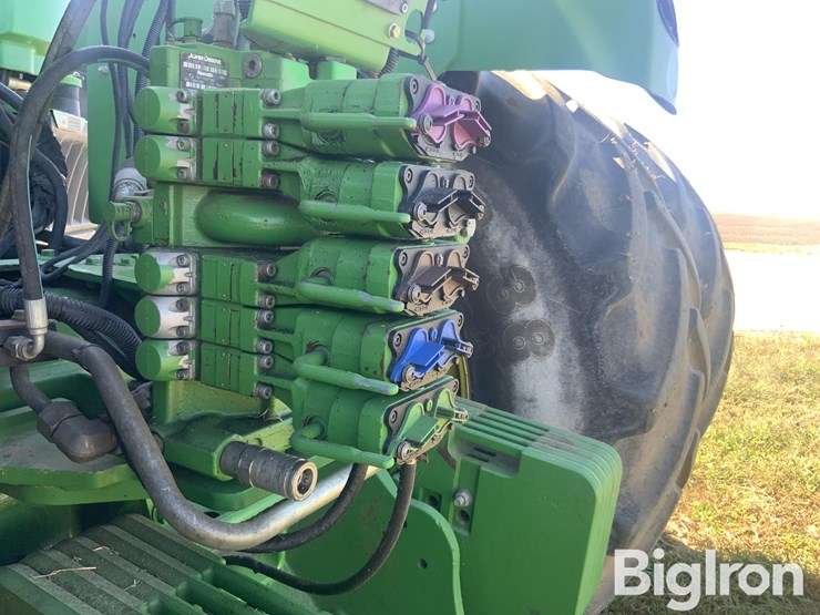 2013-john-deere-9560r-image-12