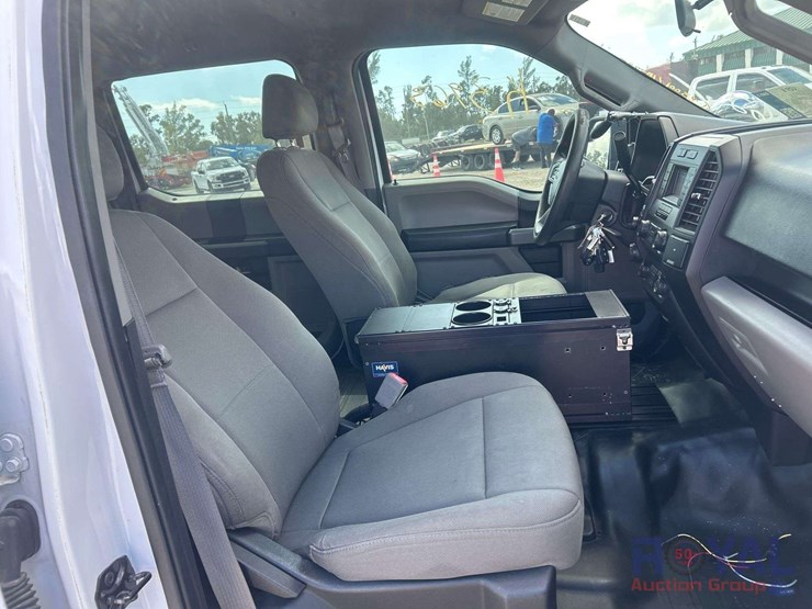2019-ford-f150-image-25