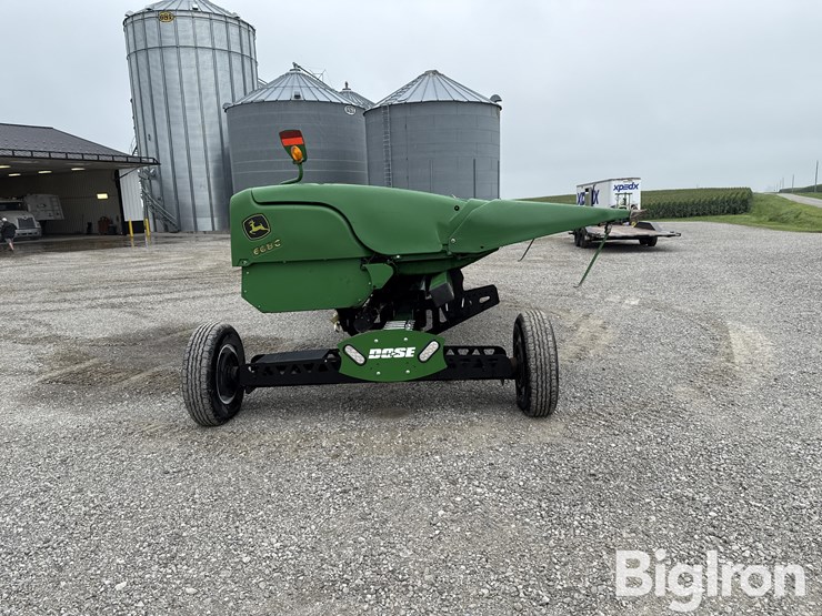 john-deere-608c-image-6