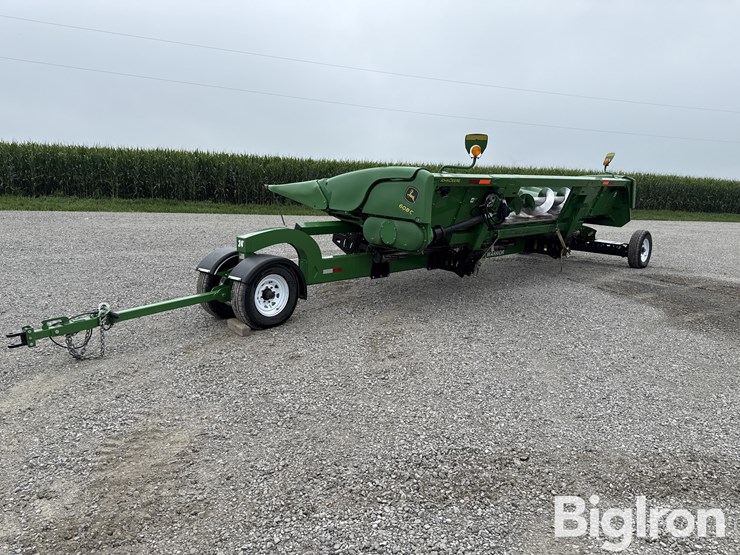 john-deere-608c-image-1