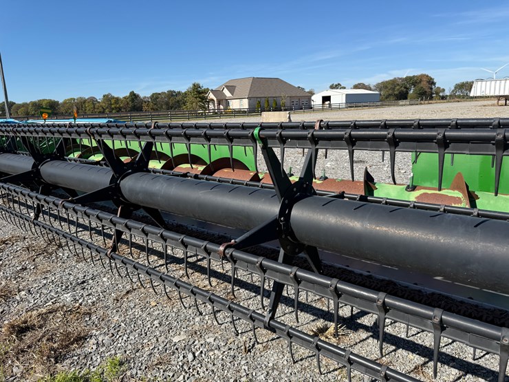 2008-john-deere-635f-image-18