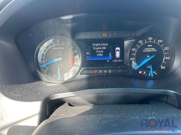 2017-ford-explorer-image-12