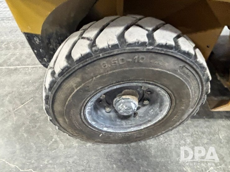 caterpillar-gp30k-image-27