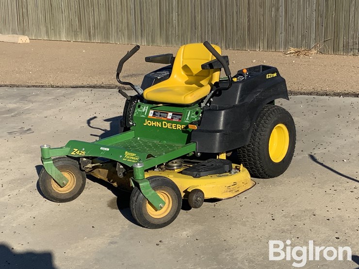 2014-john-deere-z425-image-1