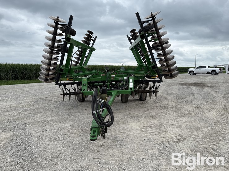 john-deere-637-image-2