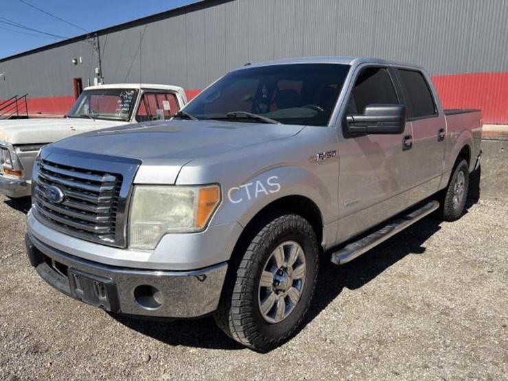 2011-ford-f150-xlt-image-1