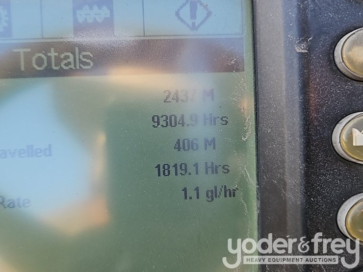 2015-caterpillar-ap-655d-image-35