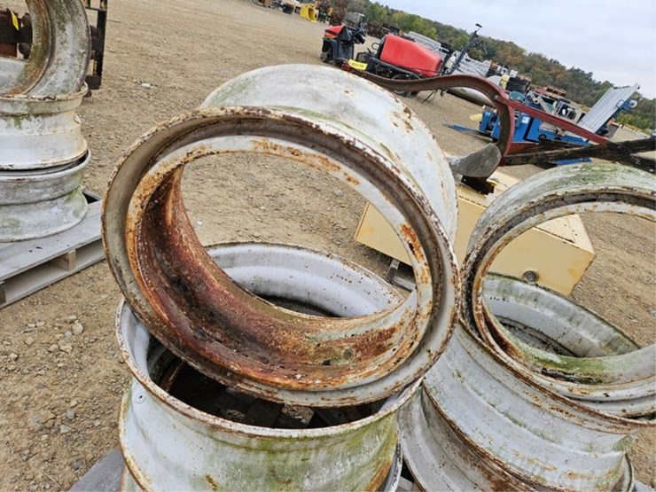 #3126-•-6---22.5-split-rims-image-5