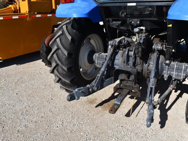 new-holland-ts100-image-5