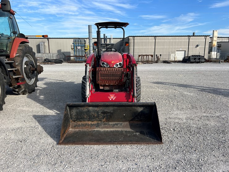 massey-ferguson-4608-image-2