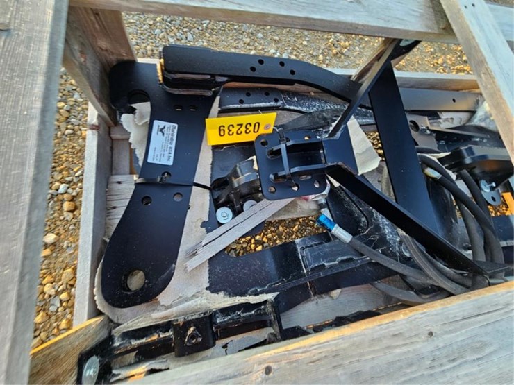 mahindra-2645-image-10