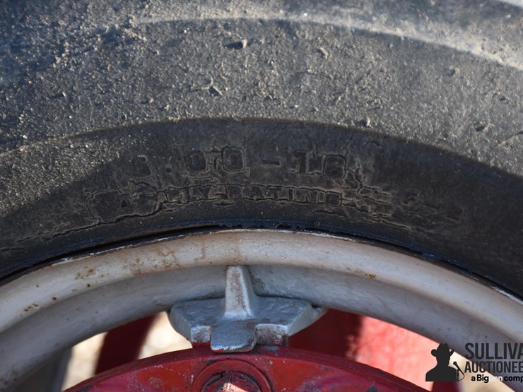 1946-farmall-h-2wd-tractor-image-16