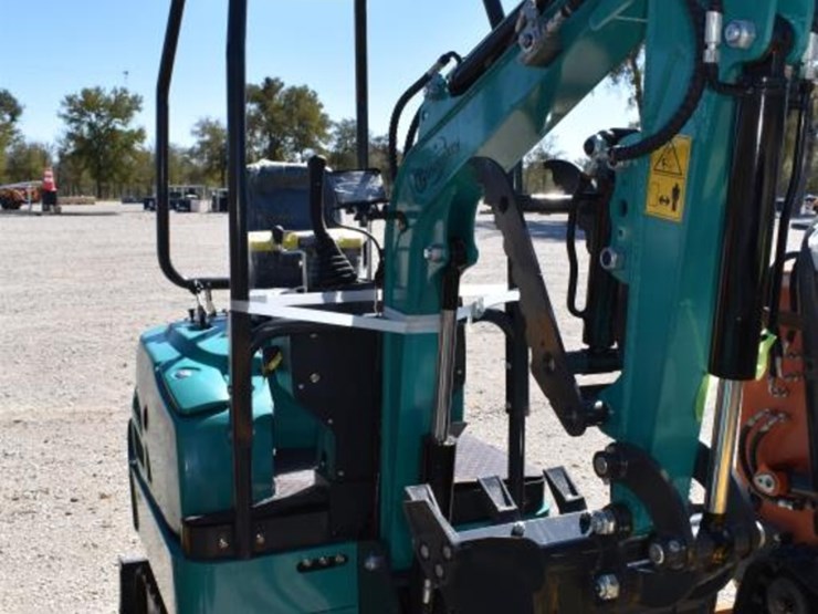 cfg-qk16r-mini-excavator-(serial-#-qk16r202509031437)-(k)-image-5