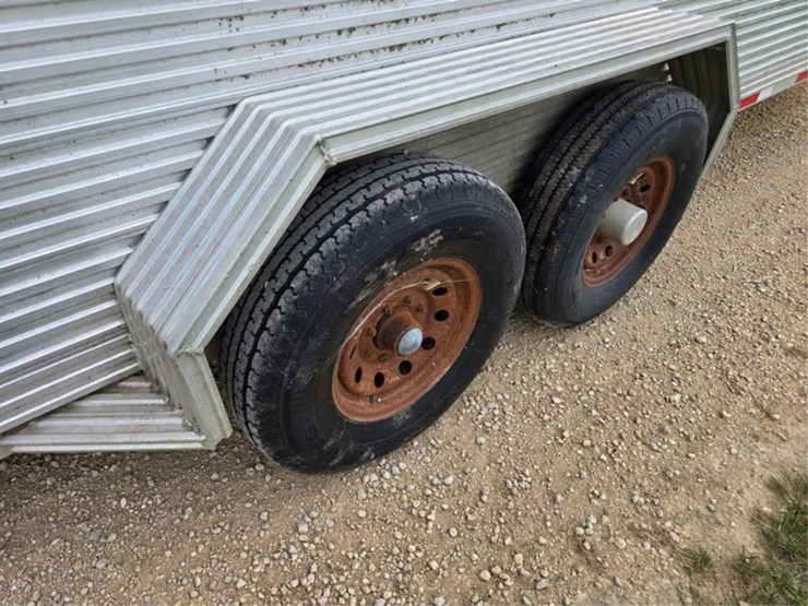 #25-•-1997-alumiline-all-american-cattle-trailer-image-21