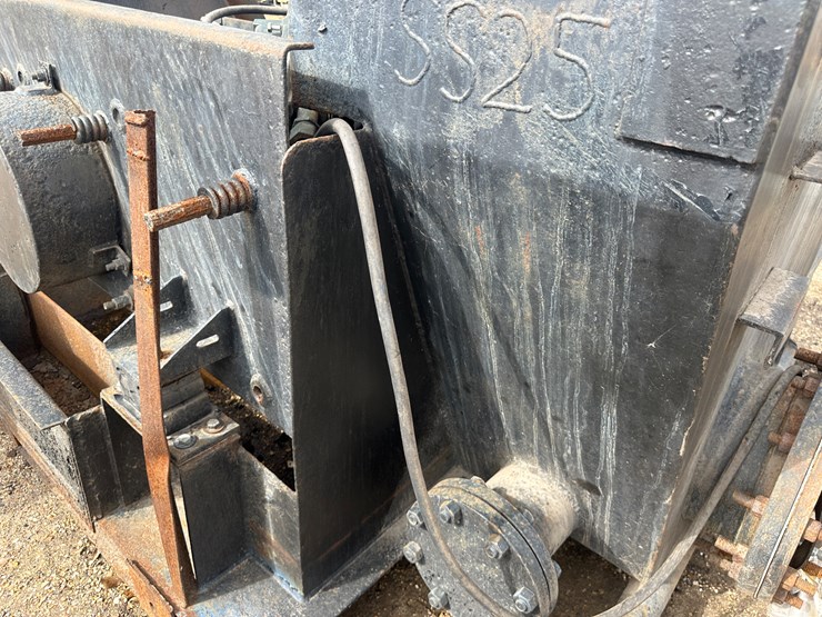 #2797-•-shaker-screen-image-20