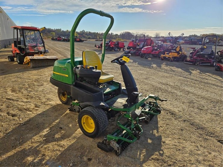 john-deere-2500e-image-7