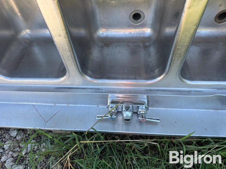 stainless-steel-sink-image-10