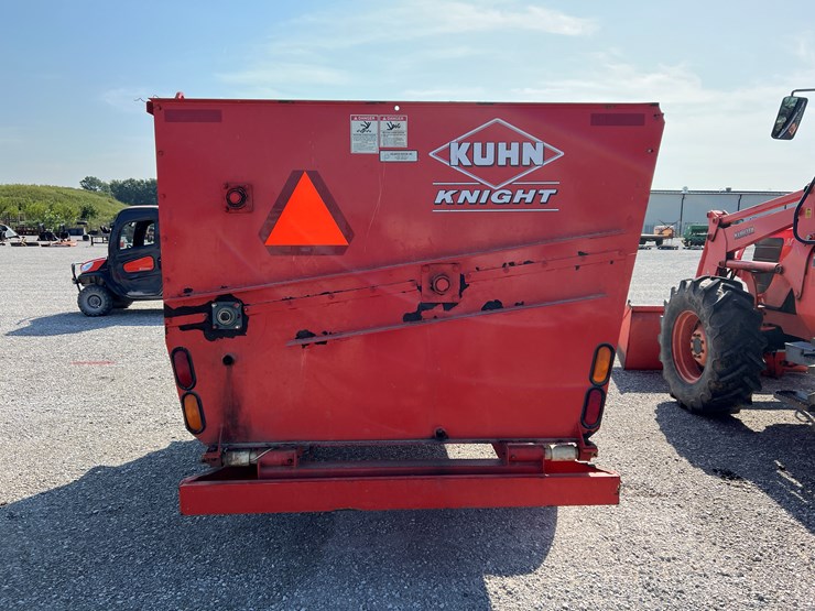 kuhn-knight-3120-image-6