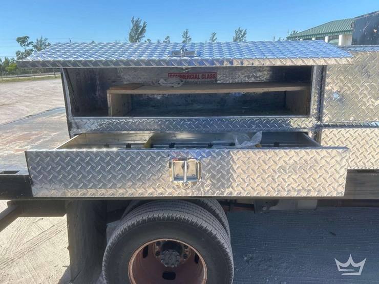 2017-ford-f350-image-22