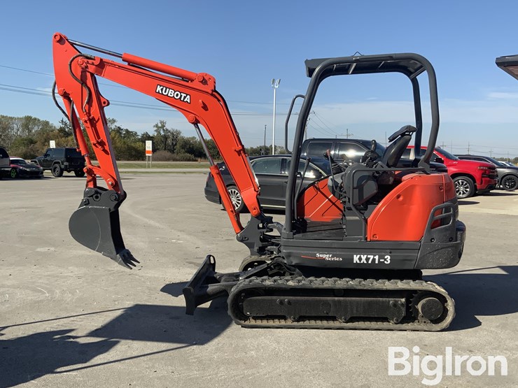 2016-kubota-kx71-3-image-8