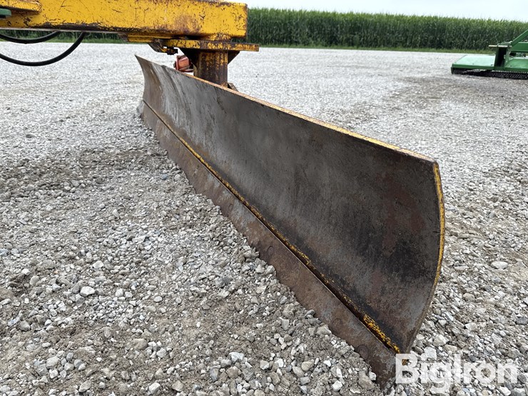 rhino-r1400-blade-image-16