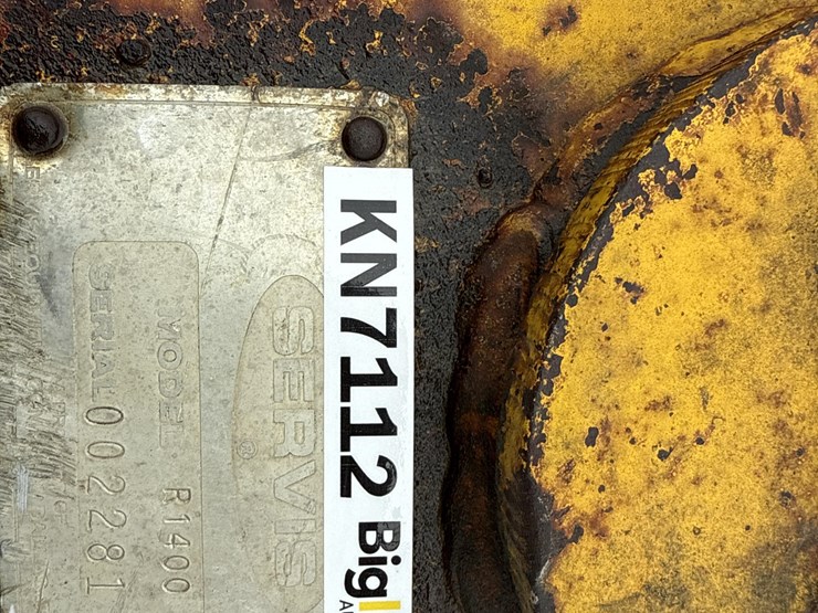 rhino-r1400-blade-image-18