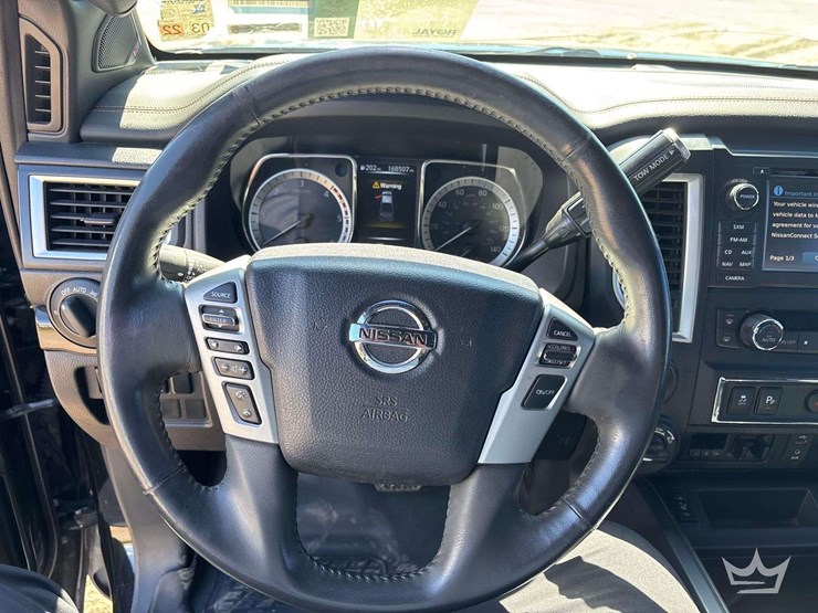 2018-nissan-titan-image-15