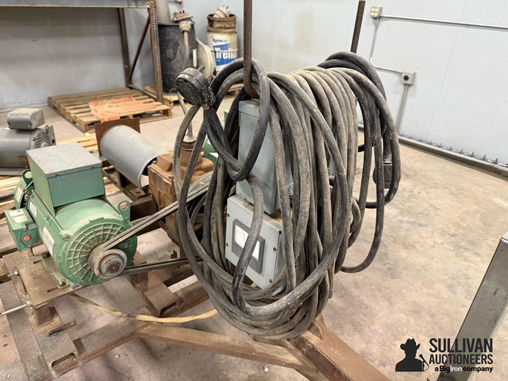 shop-made-electric-tractor-image-11