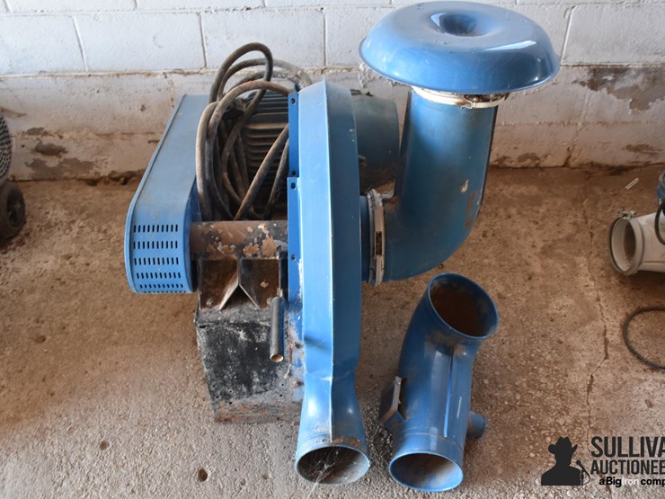 kongskilde-15hp-grain-blower-image-2