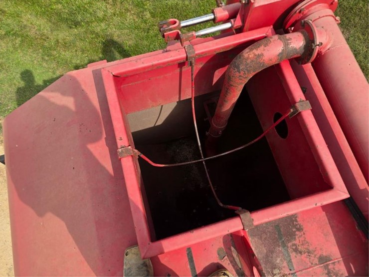 #22-•-2002-j-star-5600-manure-tank-image-32