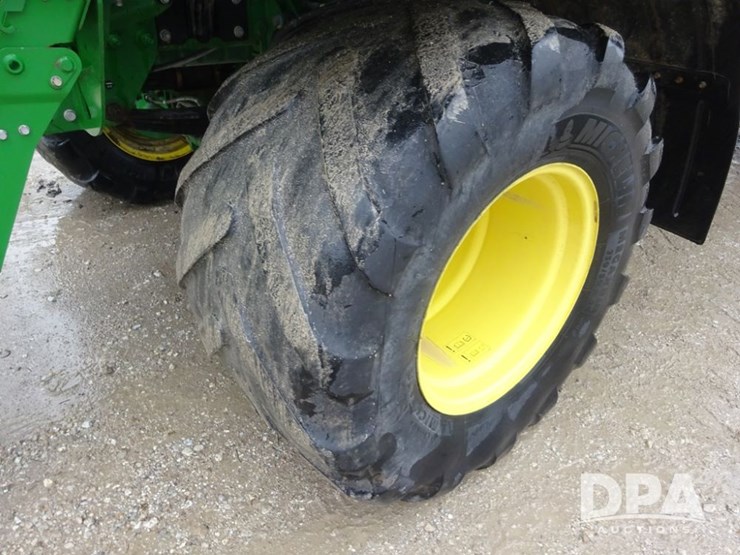 2018-john-deere-f4365-image-44