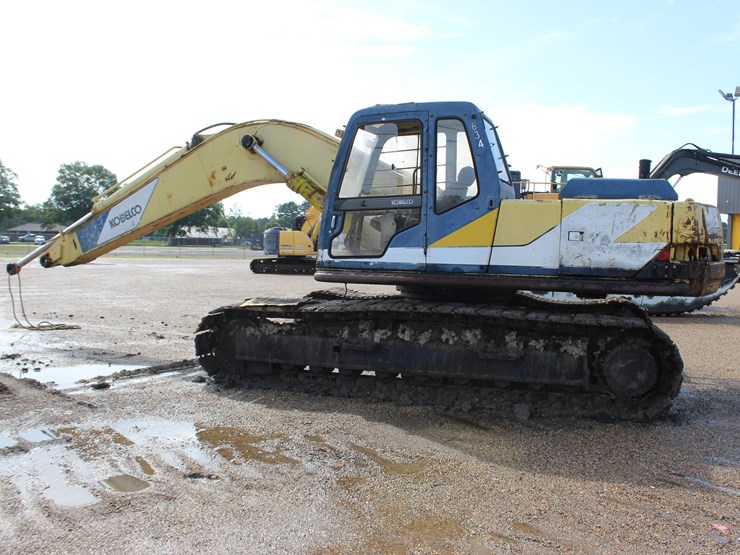 kobelco-sk220-lc-image-2