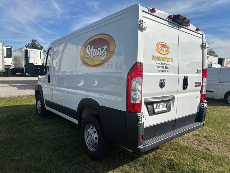 2021-ram-promaster-1500-image-7