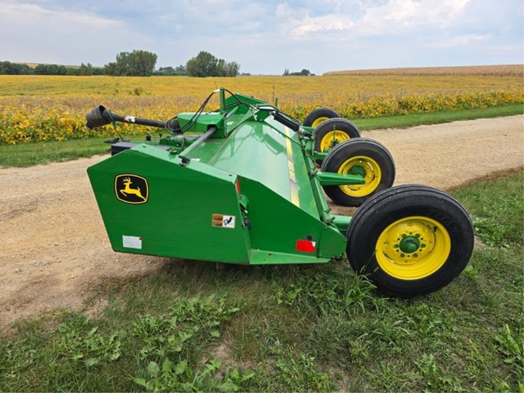 john-deere-115-image-2