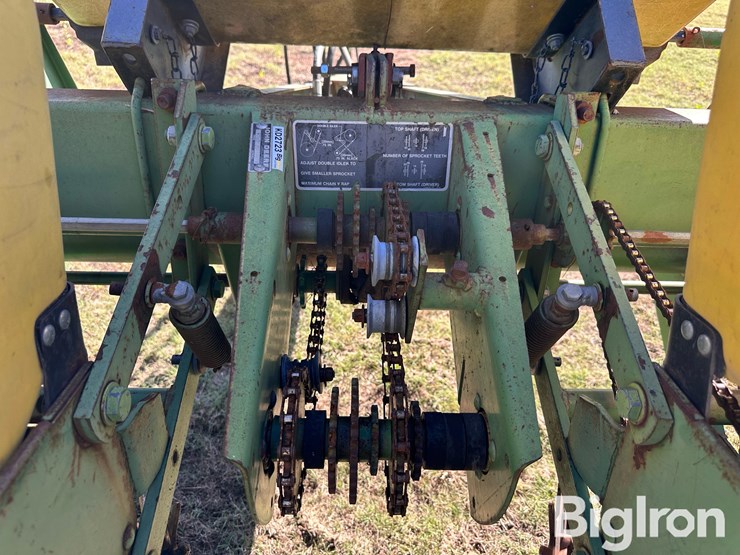 john-deere-7000-image-12