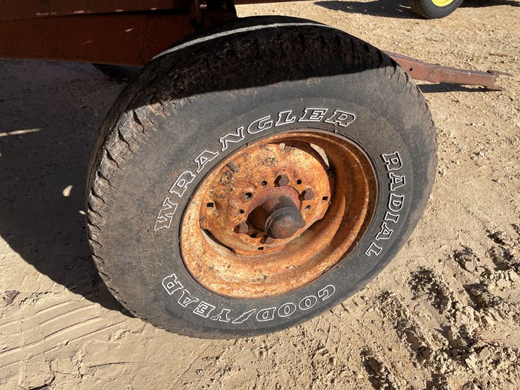 #5925-•-16'-hay-rack-image-19