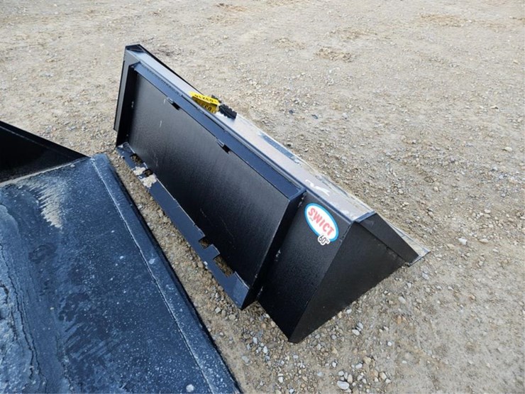 #3216-•-new-swict-60"-material-bucket-image-5