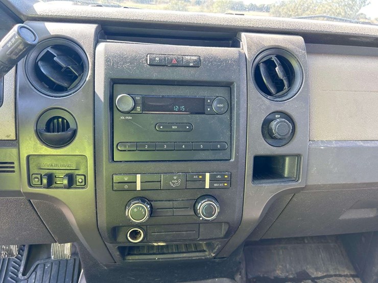 2010-ford-f150-image-16