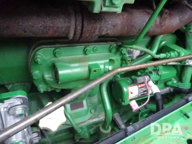 2015-john-deere-r4038-image-103