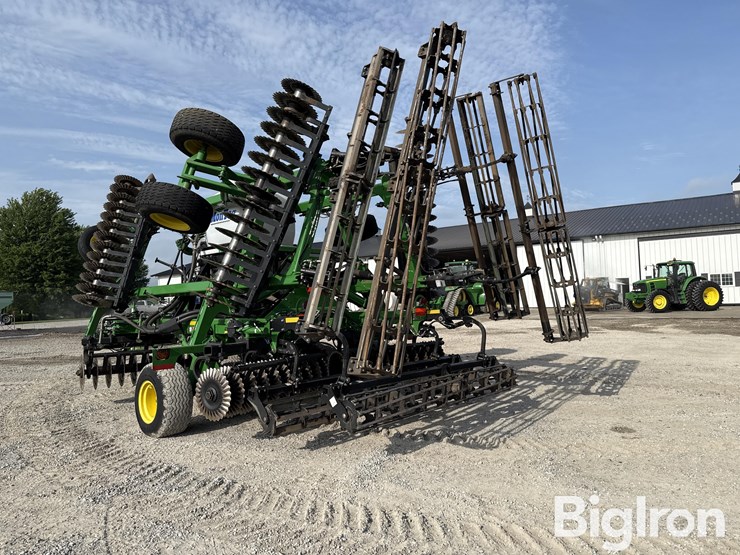 2020-john-deere-2660vt-image-7