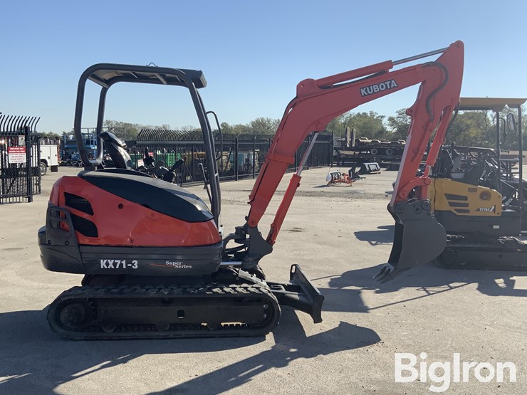 2016-kubota-kx71-3-image-4