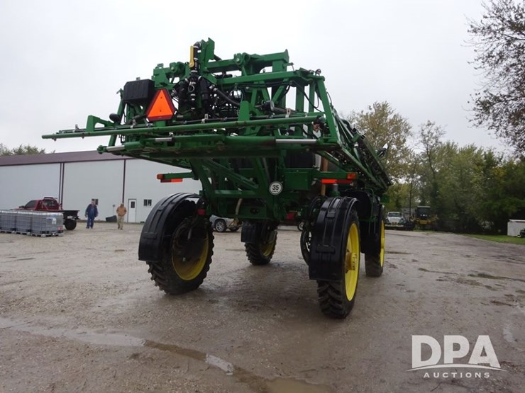 2015-john-deere-r4038-image-23