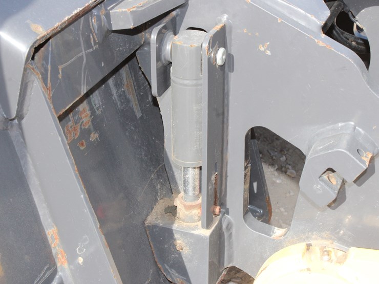 2021-new-holland-w80c-image-18