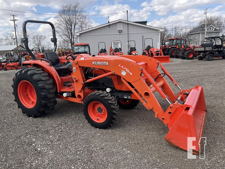 2018-kubota-l4701-image-9