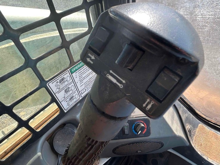 bobcat-t650-image-29