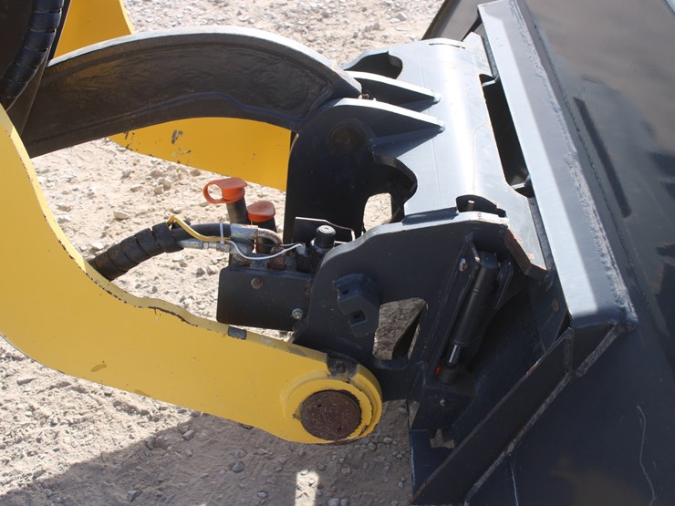 2021-new-holland-w80c-image-63