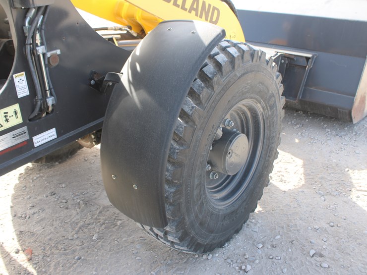 2021-new-holland-w80c-image-58