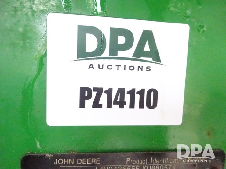 2018-john-deere-f4365-image-106