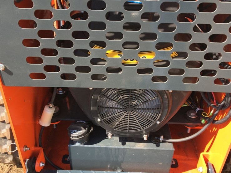 unused-2025-landhero-ldh-t460-stand-on-compact-image-7