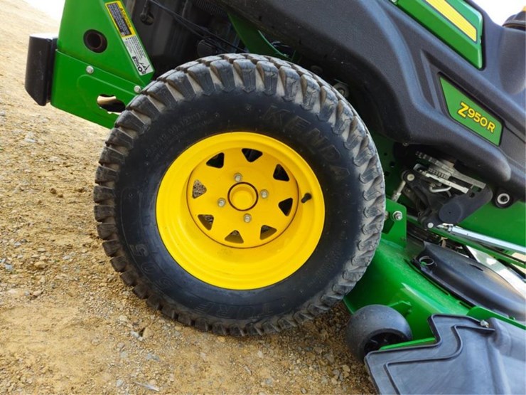 2022-john-deere-z950r-image-26